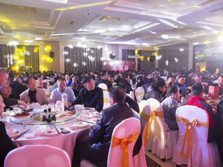 雙龍戲珠廠慶答謝宴走進(jìn)浦城