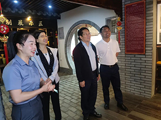 省財政廳調(diào)研組蒞臨福建雙龍戲珠酒業(yè)有限公司開展工作調(diào)研